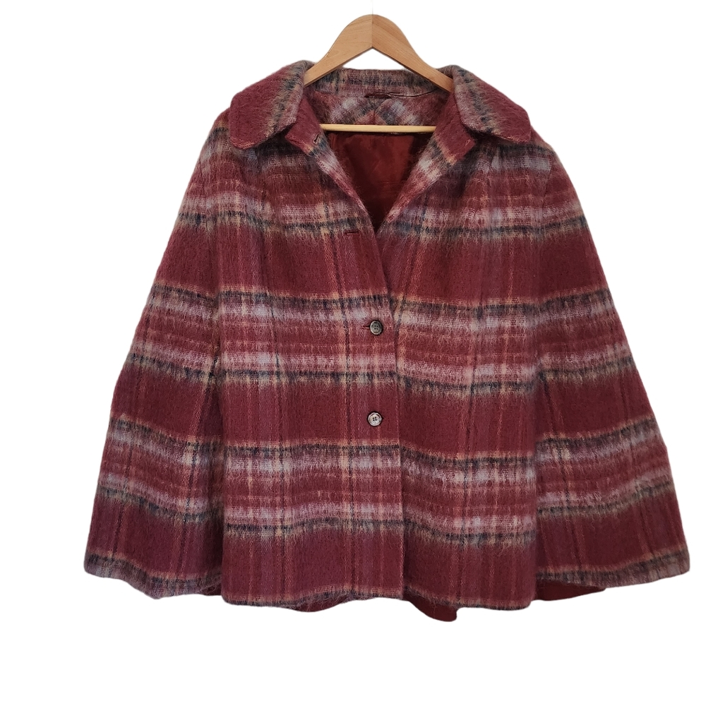 EUC Moffat Weavers Wool Mohair Plaid Button Closure Cape